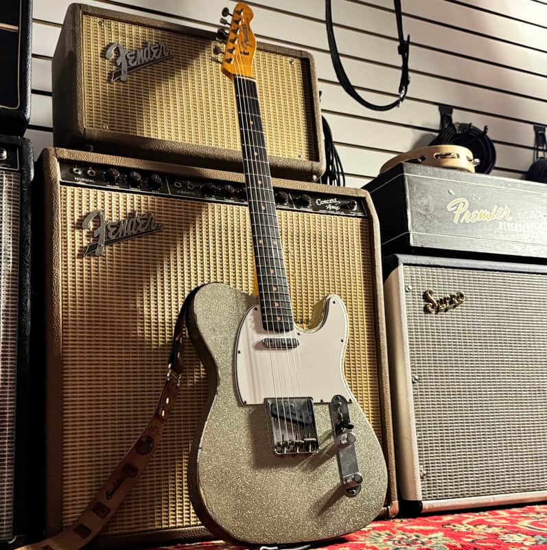Fender Custom Shop Limited 1961 Telecaster Relic Silver Sparkle - Wildwood Video Demo image 1