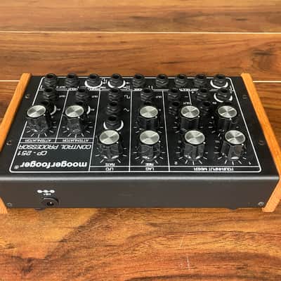 Moog CP-251 Control Processor / Analog Effects Processor image 3