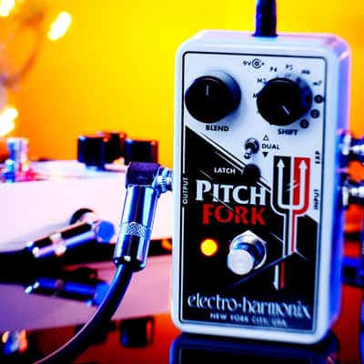 Electro-Harmonix Pitch Fork Polyphonic Pitch Shift Pedal image 3