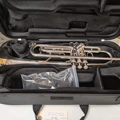 Bach TR200 Trumpet – Intermediate Bb Trumpet – Excellent Used Condition SM#5242 image 6