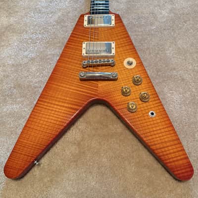 Gibson Custom Shop Flying V 2003 - Flame Maple Top image 4
