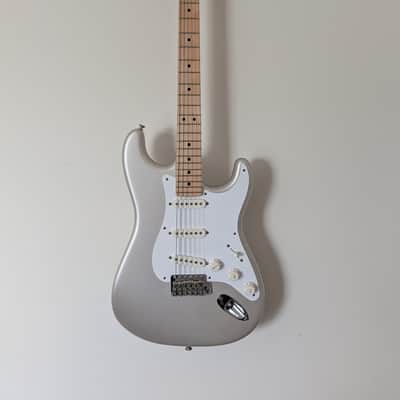 Fender Stratocaster 2000-2010 - Gloss Blizzard Pearl image 1