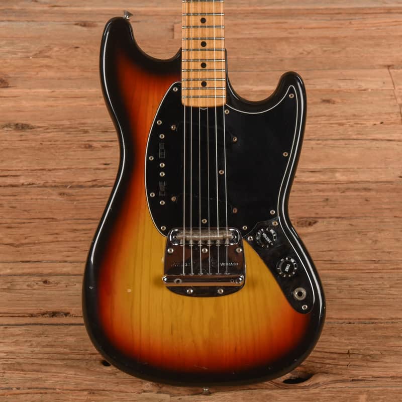 Fender Mustang Sunburst 1977 image 1