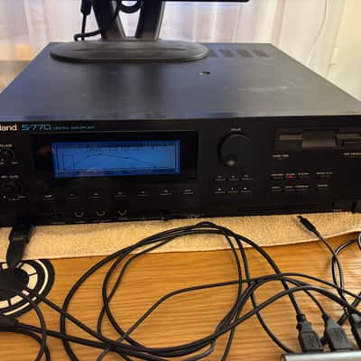 Roland S-770 Digital Sampler 1989 - 1993 - Black image 6