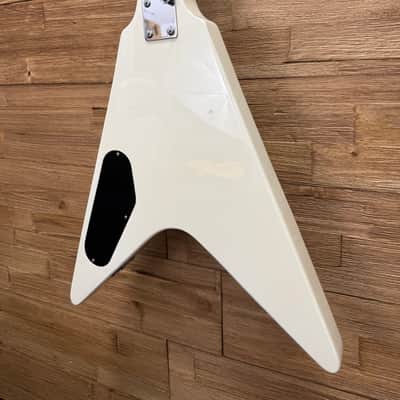 Jay Turser JRV-24 Flying V Electric Guitar -24" scale - Vintage White image 14