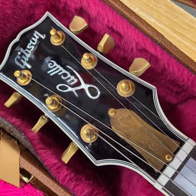 Gibson BB King Lucille 2001 with case - Ebony image 7