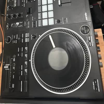Pioneer DJ DDJ-REV7 2-Channel Serato DJ Pro Controller with Motorized Jog Wheels Pioneer DJ DDJ-REV7 2-Channel Serato DJ Pro Controller with Motorized Jog Wheels 2020 - Black image 1