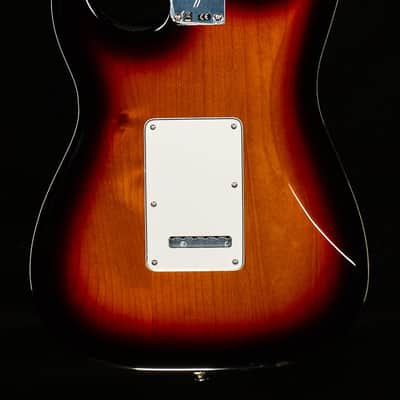 Fender Player Series Stratocaster 3 Color Sunburst (184) image 4