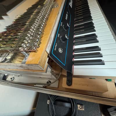 Rhodes Mark V Stage 73 73-Key Electric Piano 1984 - Black image 8