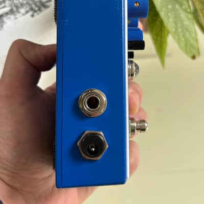 Spaceman Delta II Harmonic Tremolo 2021 - 2024 - Blue Edition image 3