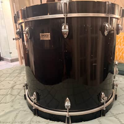 Ayotte Custom Piano black gloss wood hoop maple drum kit 22/12/14/16 image 12