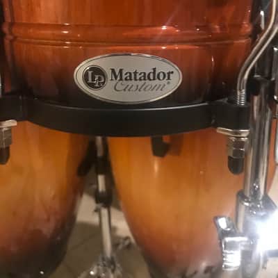 New Latin Percussion M846S-VSB Matador Series Custom Accent 11/11.75/12.5 Conga Set and Bongos  with Stand, Black Hardware 2010s - Vintage Sunburst image 7