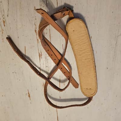 Gibson Acoustic Leather Vintage Guitar Strap image 2