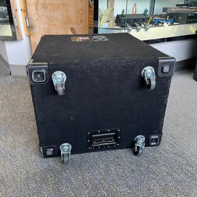 Ampeg BXT-410HL8 Bass Cabinet image 7