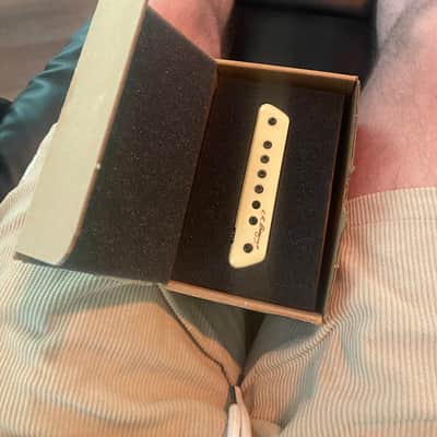 LR Baggs M1A Active Soundhole Pickup with Volume Control 2010s - White image 2