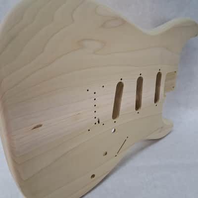 Unfinished Poplar SSS Hardtail guitar body - fits Fender Strat Stratocaster necks J2281 image 6