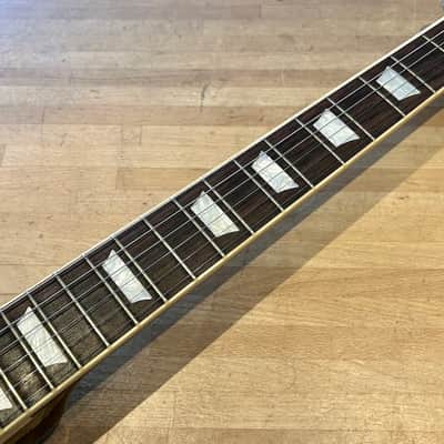 Gibson Les Paul Classic 2022 - Ebony + Case image 3