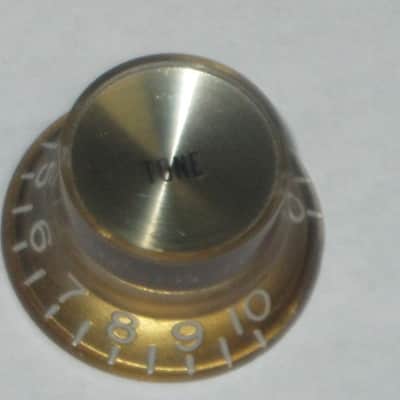 ONE very lite use genuine Gibson TONE (small print) knob from PRMK-030 set (only ONE TONE knob for sale / the other three knobs NOT included)  late 2000s or early 2010s - Knob is Gold with White Numbers & White Dashes (Gold Reflector w/ Small Black Print) image 2