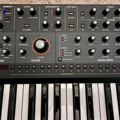 Sequential Take 5 44-Key 5-Voice Compact Polyphonic Synthesizer - with Decksaver imagen 7
