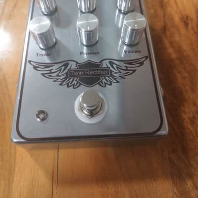 Twin Rectifier High Gain Amp Guitar Pedal- Handcrafted in the UK image 4