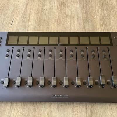 Softube Console 1 MKIII Bundle [Fader/Channel/Stand] image 4