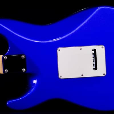 Suhr Classic S Vintage LE Indigo metallic image 2