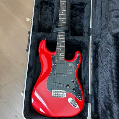 Fender Player Stratocaster with Ebony Fretboard 2018 - 2024 - Ferrari Red image 3