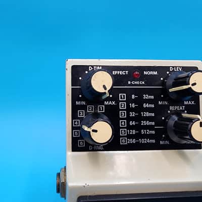 Rare Vintage 80s Maxon DD-02 Delay Digital Guitar Effect Pedal Japan Bass DD MIJ Ibanez image 3