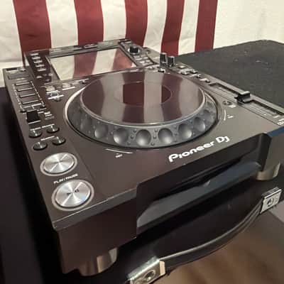 (2) Pioneer CDJ-2000NXS2 (PAIR) image 3