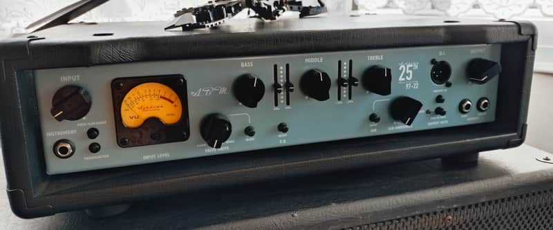 Ashdown ABM 25th Anniversary Bass amplifier. Very Rare. 25 / 100. Flight Case and candy. image 1