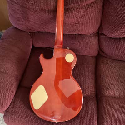 Austin Les Paul copy Gold top with hard shell case image 6