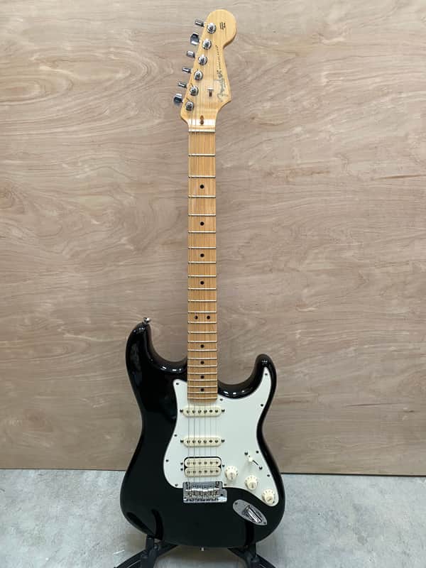 2012 Fender American Standard Stratocaster with Maple Fretboard Black
