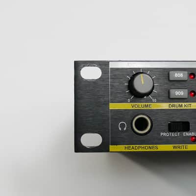 Novation Drum Station Rack image 13
