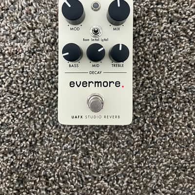 Universal Audio Evermore Studio Reverb 2023 - Present - Cream image 1