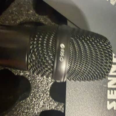 SENNHEISER EW-D EM 4-CH COMPLETE HANDHELD SYSTEM (FREQ R1-6) image 10