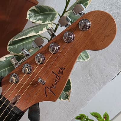 Fender American Acoustasonic Stratocaster 2020 BRAND NEW Sunburst Mahogany Body Spruce Top Semi-Hollow Body USA Fishman Piezo Noiseless Pickup Acoustic-Electric Guitar image 15