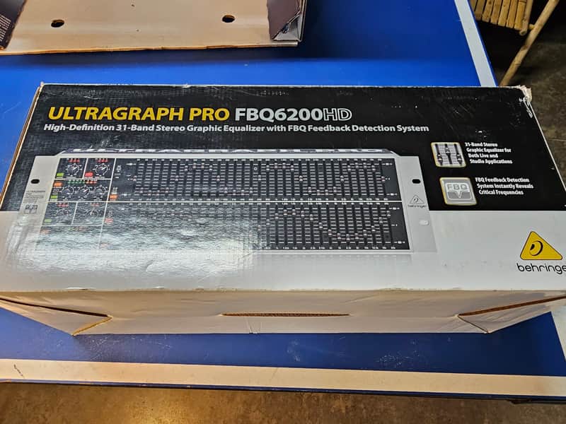 Behringer Ultragraph Pro FBQ6200HD High-Definition 31-Band Stereo Graphic EQ 2015 - Present - Standard image 1