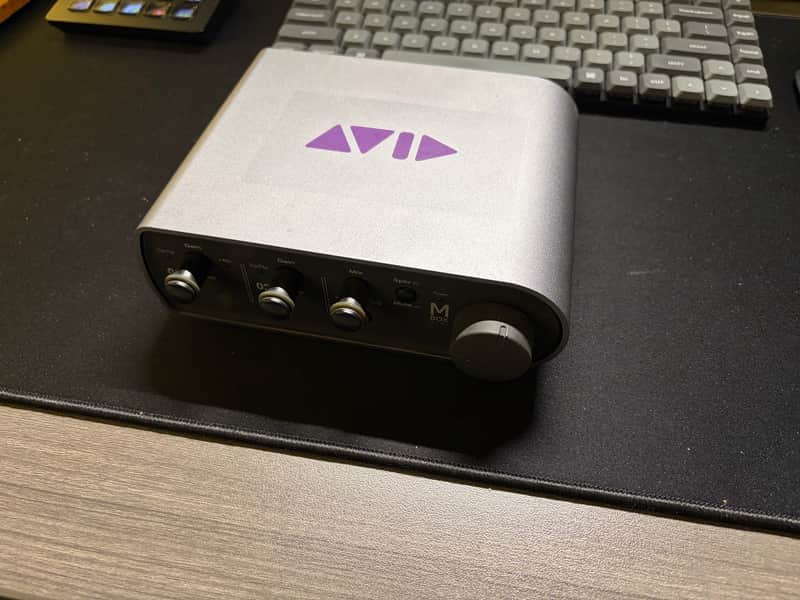Avid M Box Mini 2010 - Grey image 1