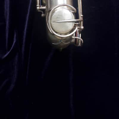 Martin Commitee III alto saxophone 1947 - Bare brass image 21