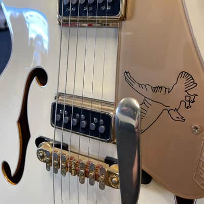 Gretsch White Falcon G6136T-LDS w/ Bigsby - Aged White image 5