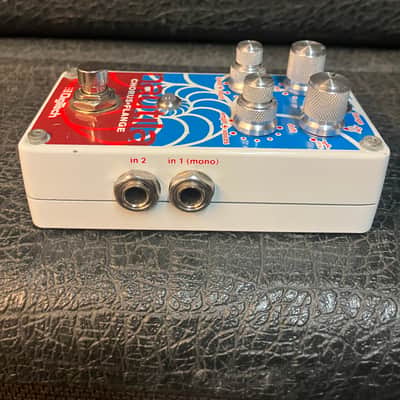 DigiTech Nautila Chorus/Flanger 2010s - Blue/Red Graphic image 3