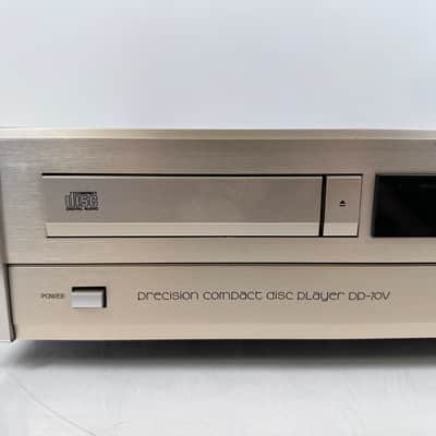 Accuphase DP-70V CD Player w/ Remote image 4