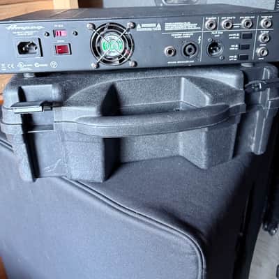 Ampeg PF800 head & PFH 410 cab 2013 - Present - Black image 3