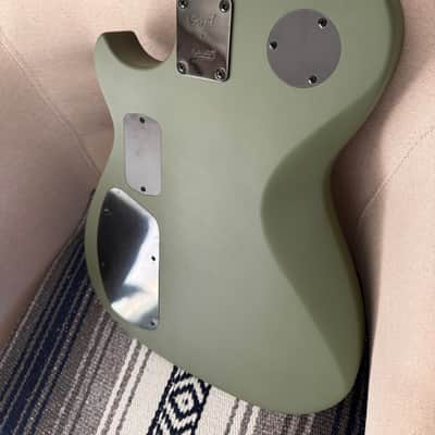 Cory Manson Cort Manson Meta MBM-2H SUS OG 2025 - Olive Bild 8