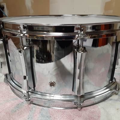 Pearl 14x6.5" World Series mirror chrome steel snare drum image 8