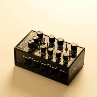 DSM & Humboldt Electronics Simplifier Bass Master image 2