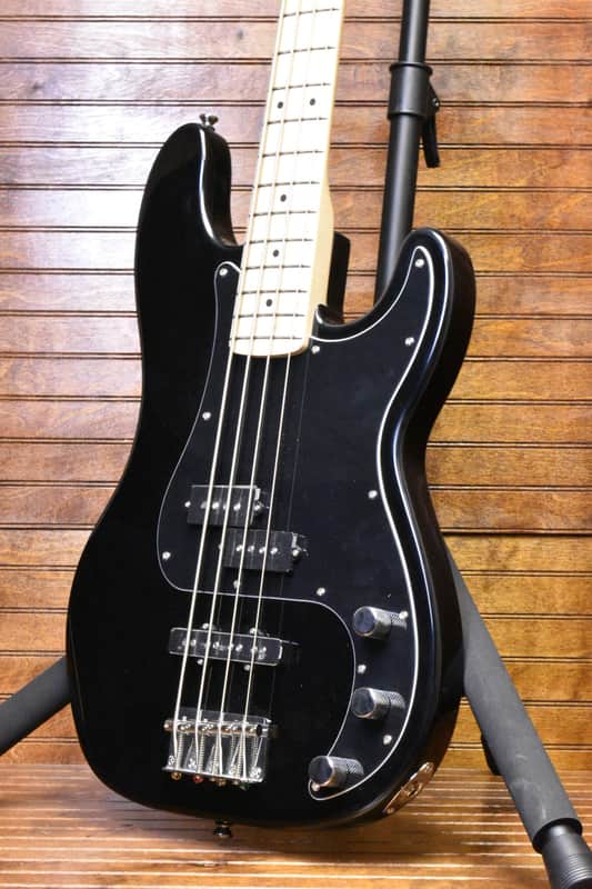 Squier Affinity Precision Bass PJ, Maple Fretboard, Black image 1
