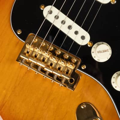 2018 Fender MIJ Traditional '60s Stratocaster RW with Gold Hardware - 3-Color Sunburst | Japan Vintage Reissue SSS Rosewood Fretboard image 17