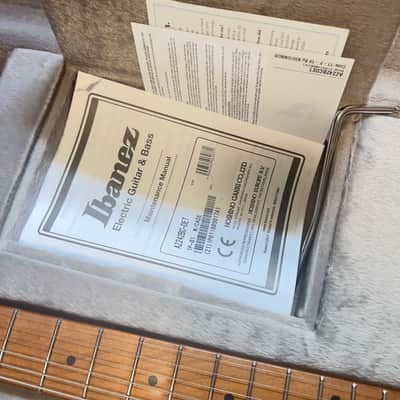 Ibanez AZ242BC-DET Premium Double Cutaway Bocote Top HH with Vibrato, Roasted Maple Neck 2010s - Deep Espresso Burst image 9