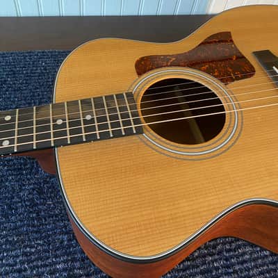 Taylor 414 image 6